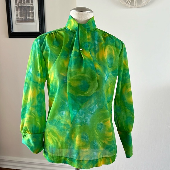 Vintage Elite green psychedelic print blouse - Picture 1 of 9